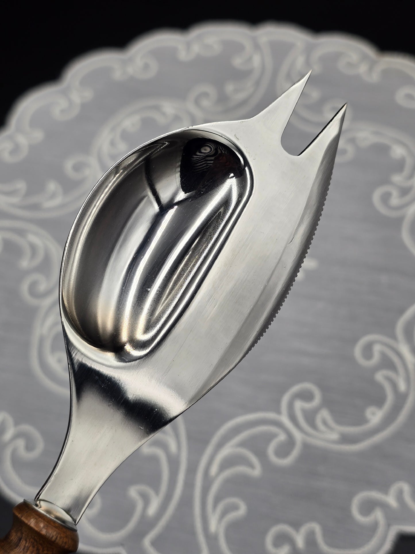 Maisto ragavimo įrankis