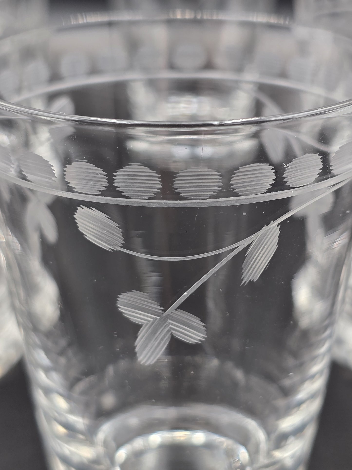 Vintažinės graviruotos stiklinaitės