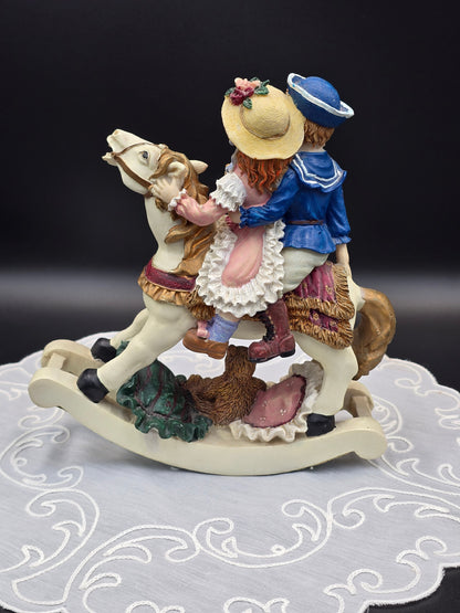 Statulėlė iš kolekcijos ,, The Victoria Collection "