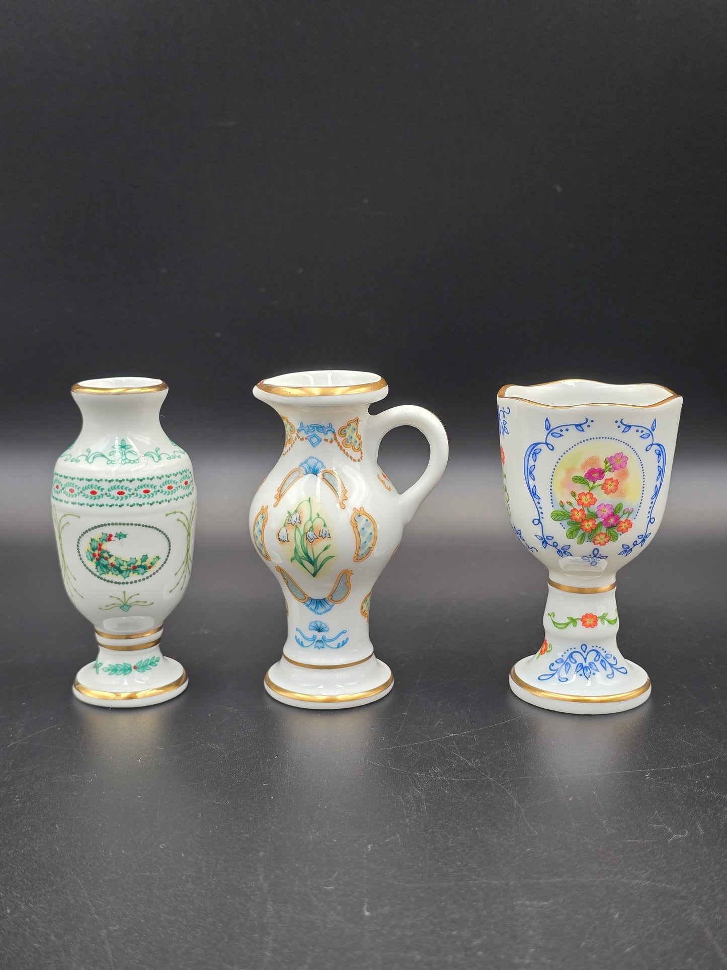 Franklin Porcelain miniatiūrinės vazelės